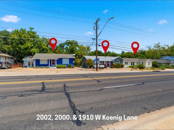1910 W Koenig LN, Austin, TX 78756