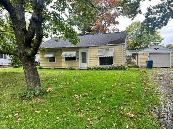 121 N Main , Youngstown, OH 44515