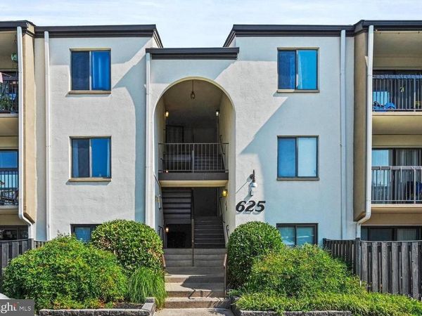 625 CENTER STREET, Unit T3, HERNDON, VA 20170
