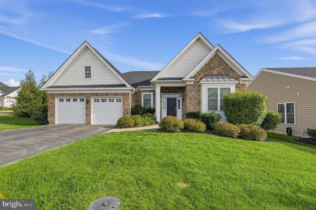 726 READING CIRCLE, PHOENIXVILLE, PA 19460
