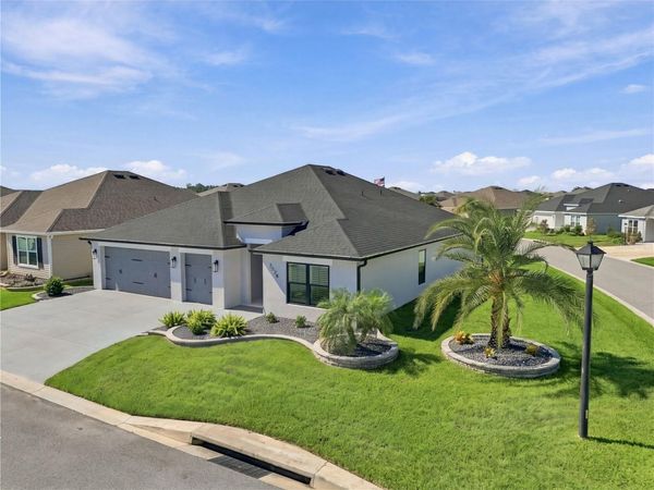 7528 DANIEL COLLINS COURT , THE VILLAGES, FL 34762