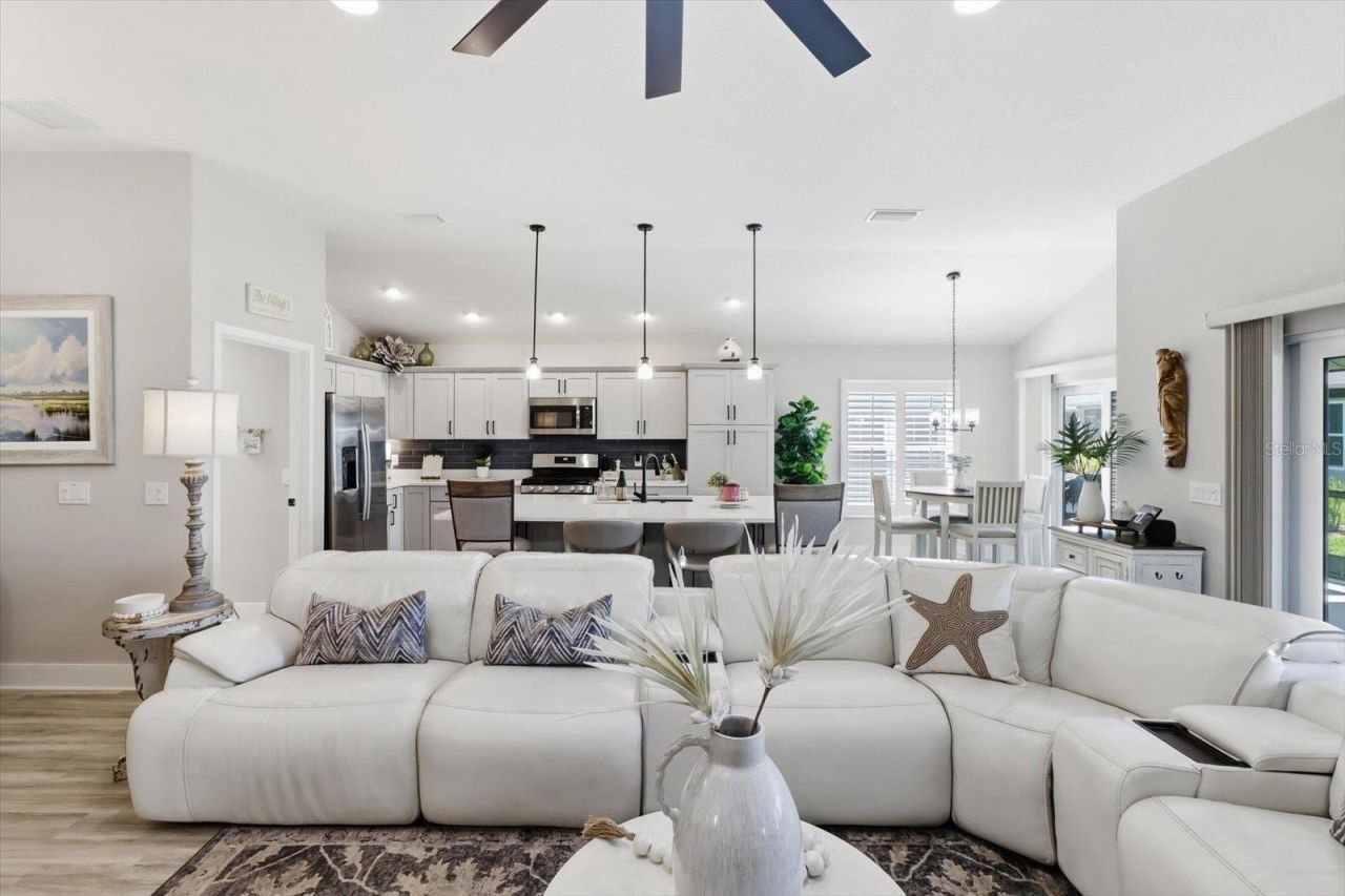 7528 Daniel Collins Court , The Villages, FL 34762 Photo