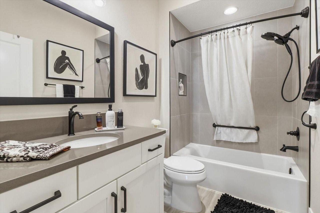 7528 Daniel Collins Court , The Villages, FL 34762 Photo