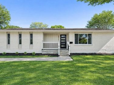 8570 Sweetwood Drive, Dallas, TX 75228