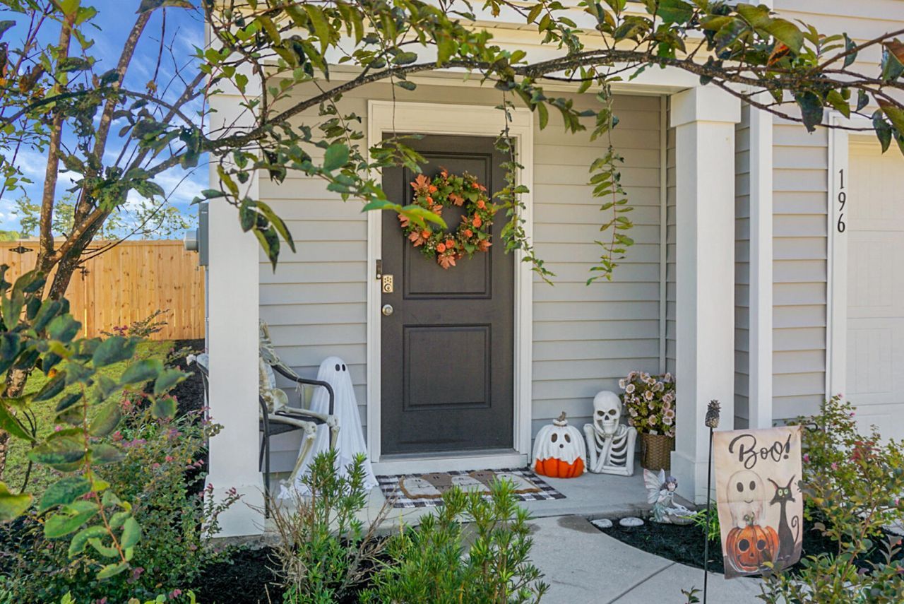 196 Coral Sunset Way Photo 4