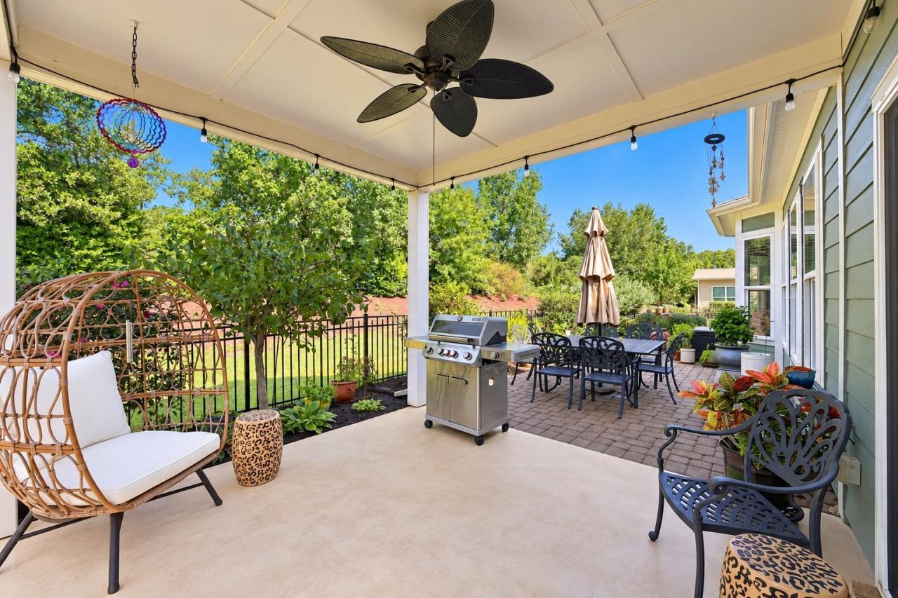 1755 Orchard Dr. Photo 9