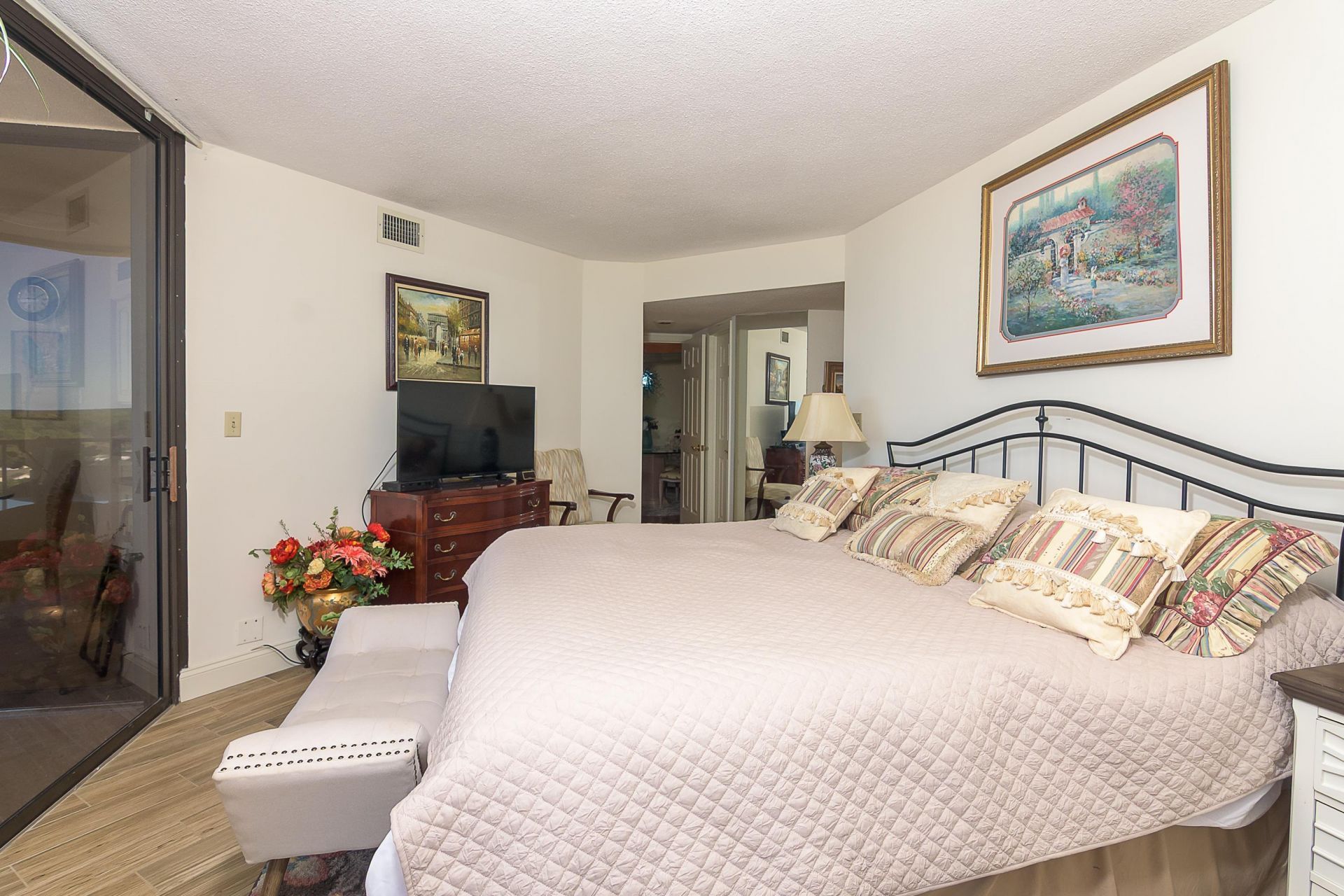 9650 Shore Dr.  Photo 26