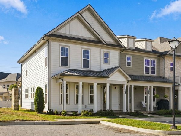 416 Perch Street , Hendersonville, TN 37075