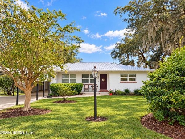 842 LAKE SHORE Terrace, Interlachen, FL 32148