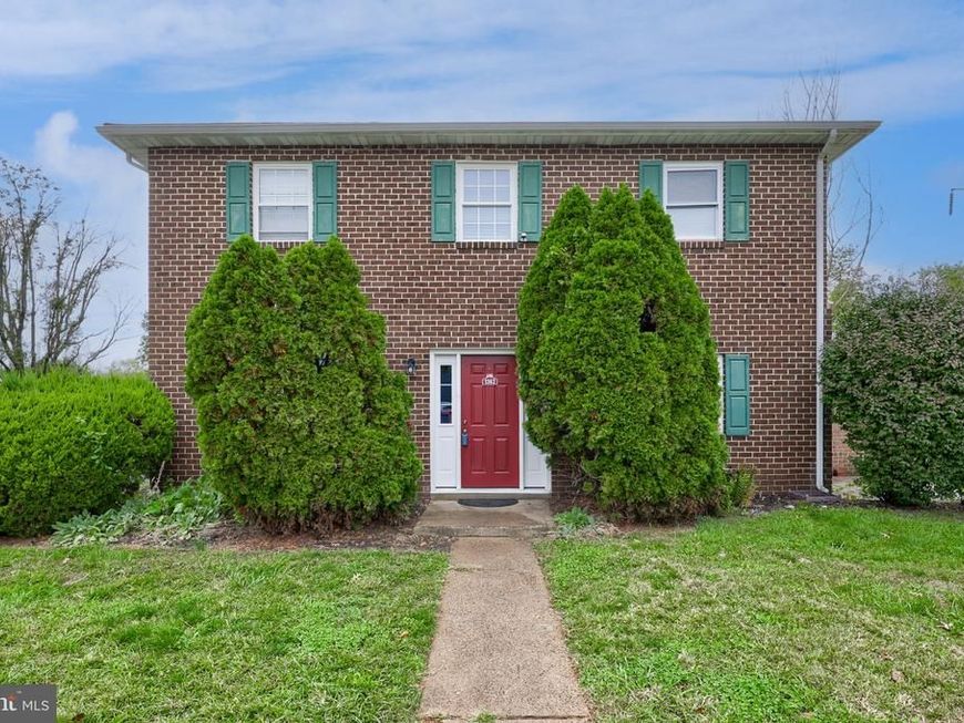 1362 Blue Jay Drive, Lancaster, PA 17601 Main Photo