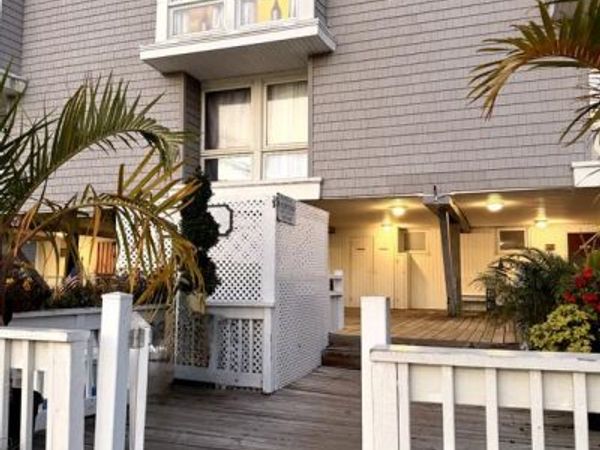 151 N ANNAPOLIS, Unit 10, ATLANTIC CITY, NJ 08401