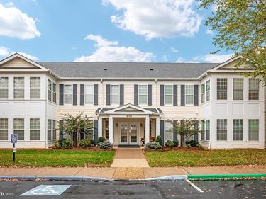 6704 HOLLY FARM LANE, Unit 112, WARRENTON, VA 20187