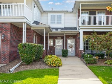 14335 Moravian Manor Circle , Sterling Heights, Mi 48312