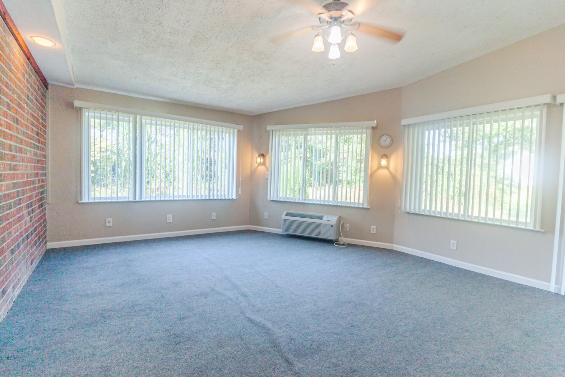 425 Spauldingwood Rd.  Photo 14