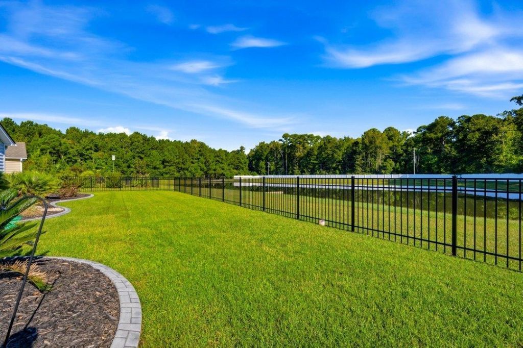 248 Sherwood Dr. Photo 33
