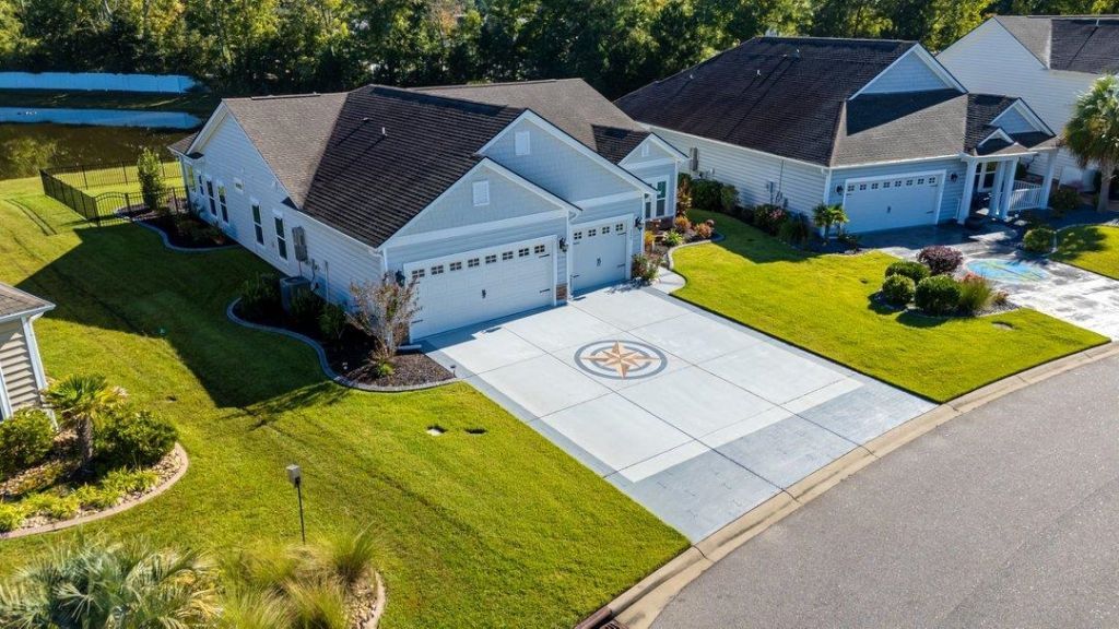 248 Sherwood Dr. Photo 38