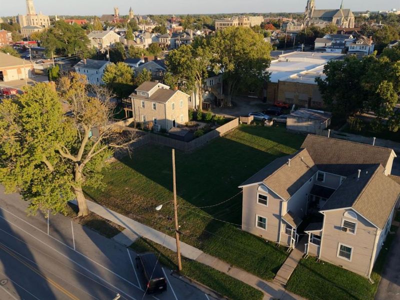 714 W Market Street, Sandusky, OH 44870 Photo 16