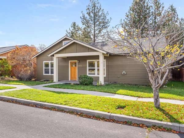 20653 Foxborough Lane, Bend, OR 97702