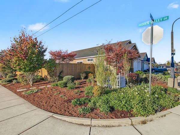 103 Greenview Drive, Eagle Point, OR 97524