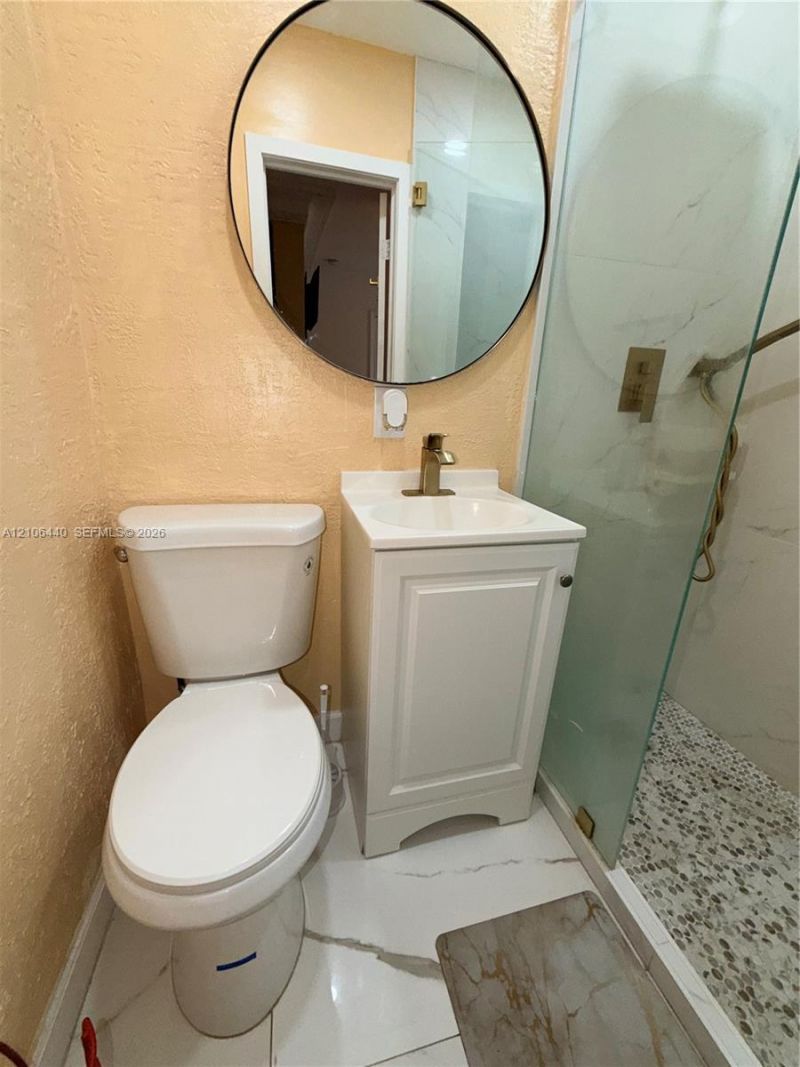 3580 NW 32nd Ct, Unit Efficiency, Lauderdale Lakes, FL 33309 Photo