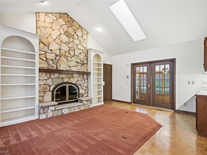 16 S Bentley Drive SE, Canton, OH 44709 Photo 20