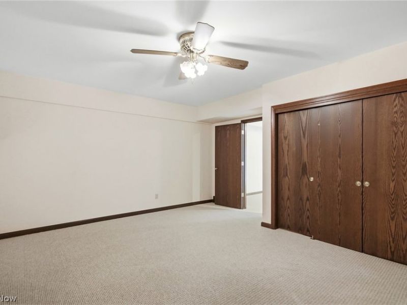 16 S Bentley Drive SE, Canton, OH 44709 Photo 36