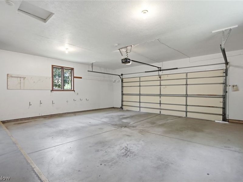 16 S Bentley Drive SE, Canton, OH 44709 Photo 40