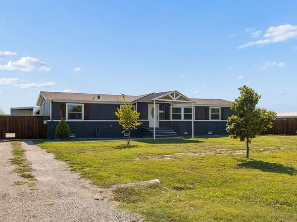 1343 Brockwood Lane, Crandall, TX 75114
