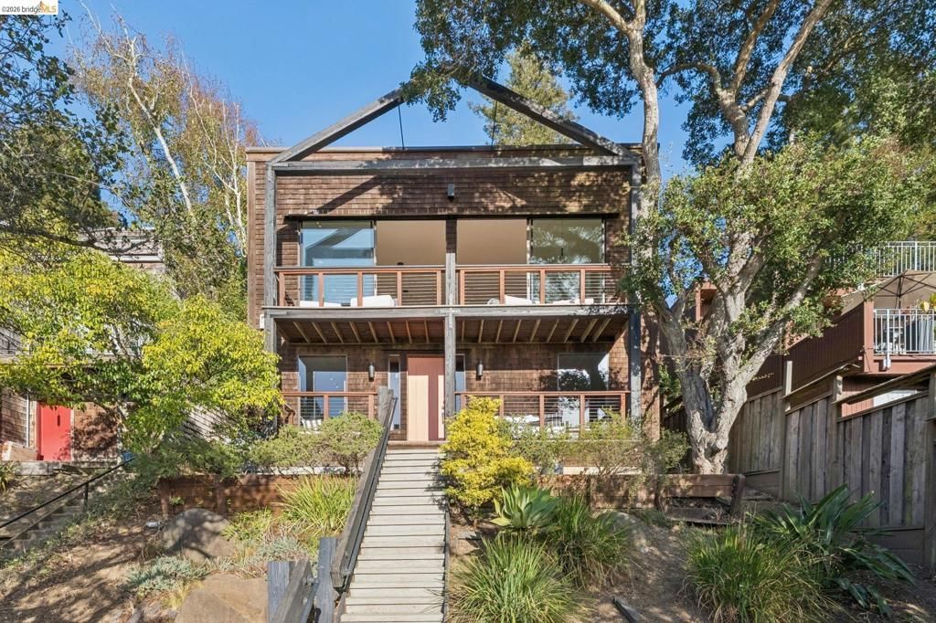 935 Hilldale Ave, Berkeley, CA 94708 Main Photo