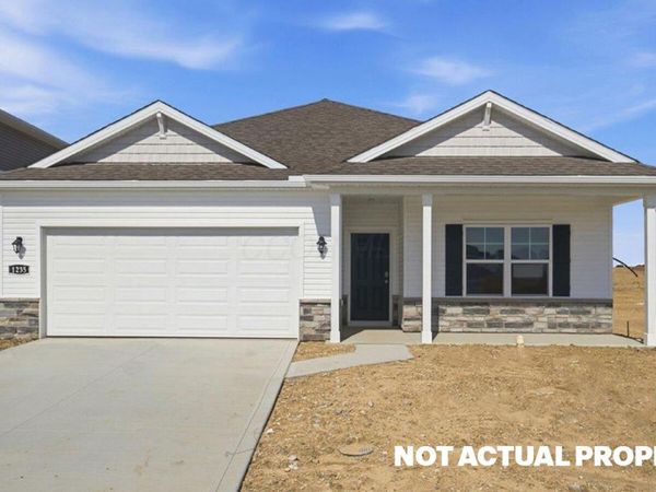 254 Vine Grove Drive , Circleville, OH 43113