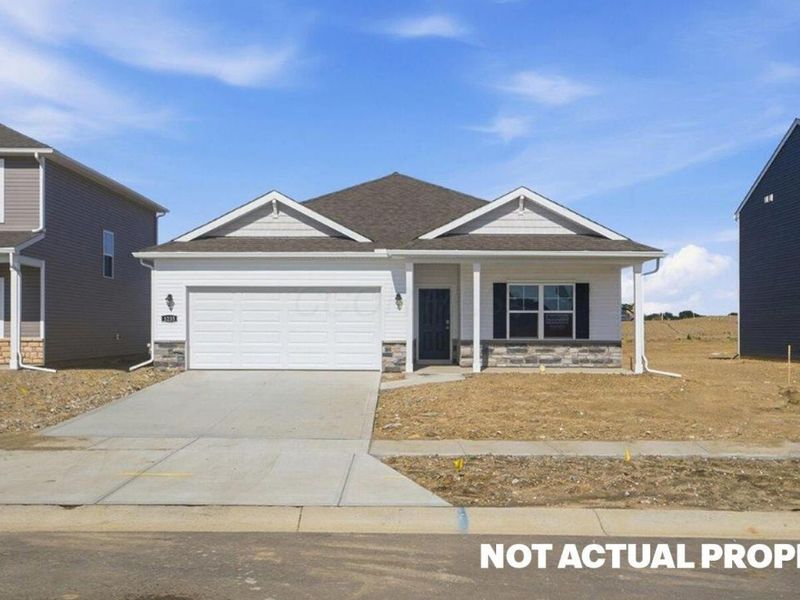 254 Vine Grove Drive , Circleville, OH 43113 Photo 2
