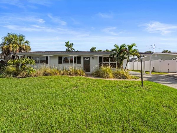 2815 BAY DRIVE , BRADENTON, FL 34207