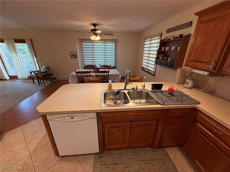 1152 Pine Bluff Drive NE, New Philadelphia, OH 44663 Photo 17