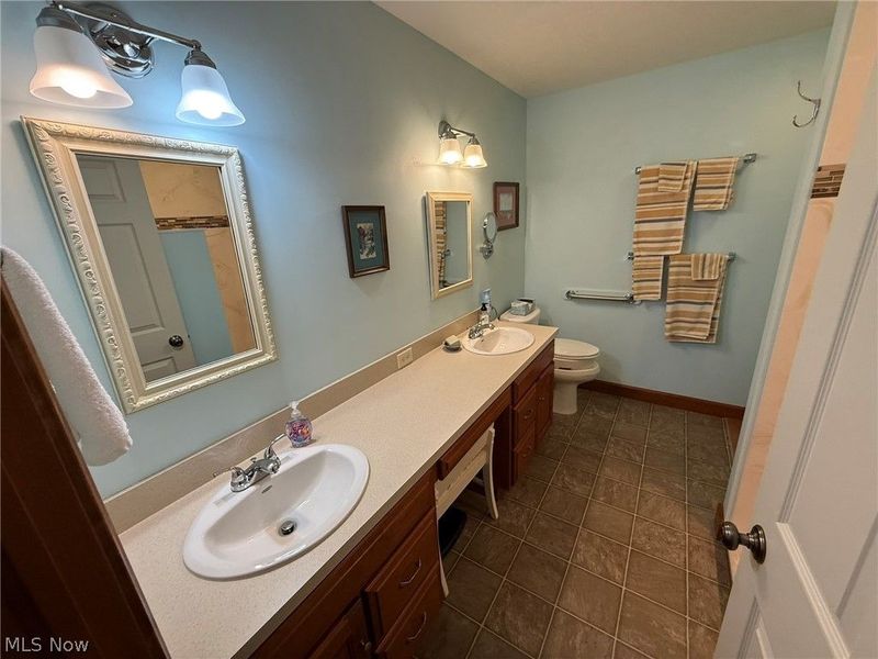 1152 Pine Bluff Drive NE, New Philadelphia, OH 44663 Photo 30