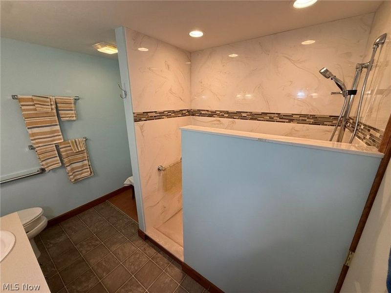 1152 Pine Bluff Drive NE, New Philadelphia, OH 44663 Photo 33