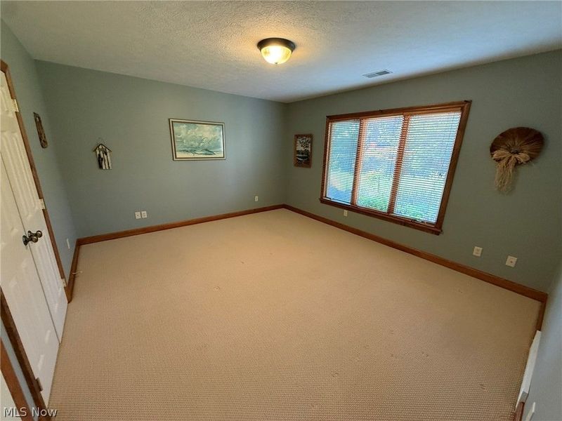 1152 Pine Bluff Drive NE, New Philadelphia, OH 44663 Photo 41