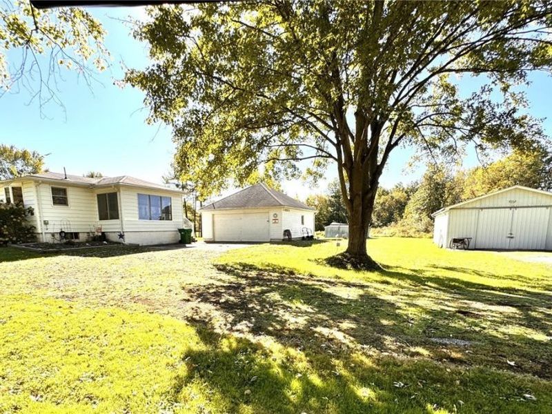 4111 Herr Fieldhouse Road, Southington, OH 44470 Photo 2