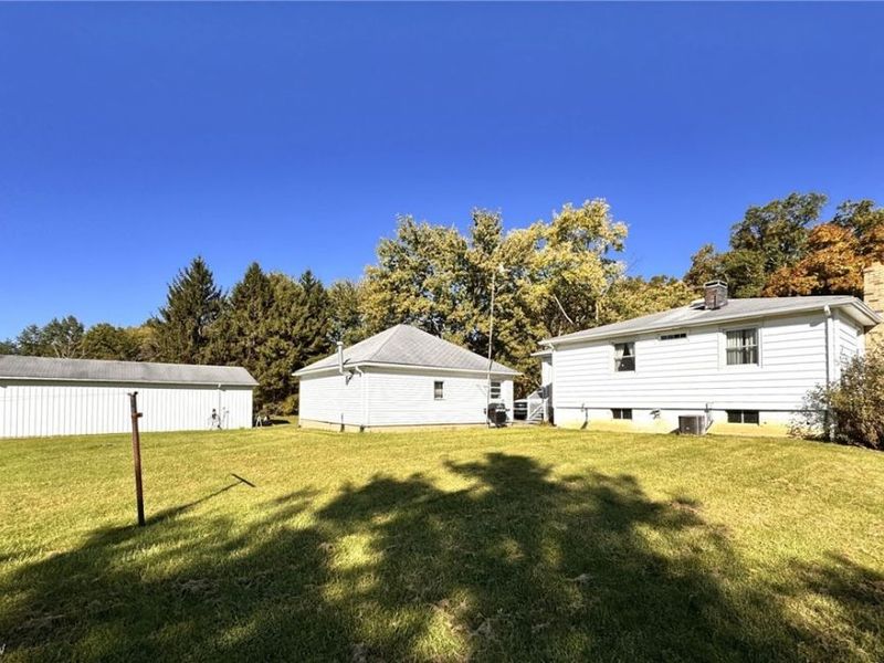 4111 Herr Fieldhouse Road, Southington, OH 44470 Photo 6