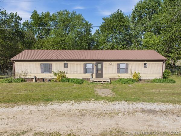 20037 S 85th Street E, Webbers Falls, OK 74470