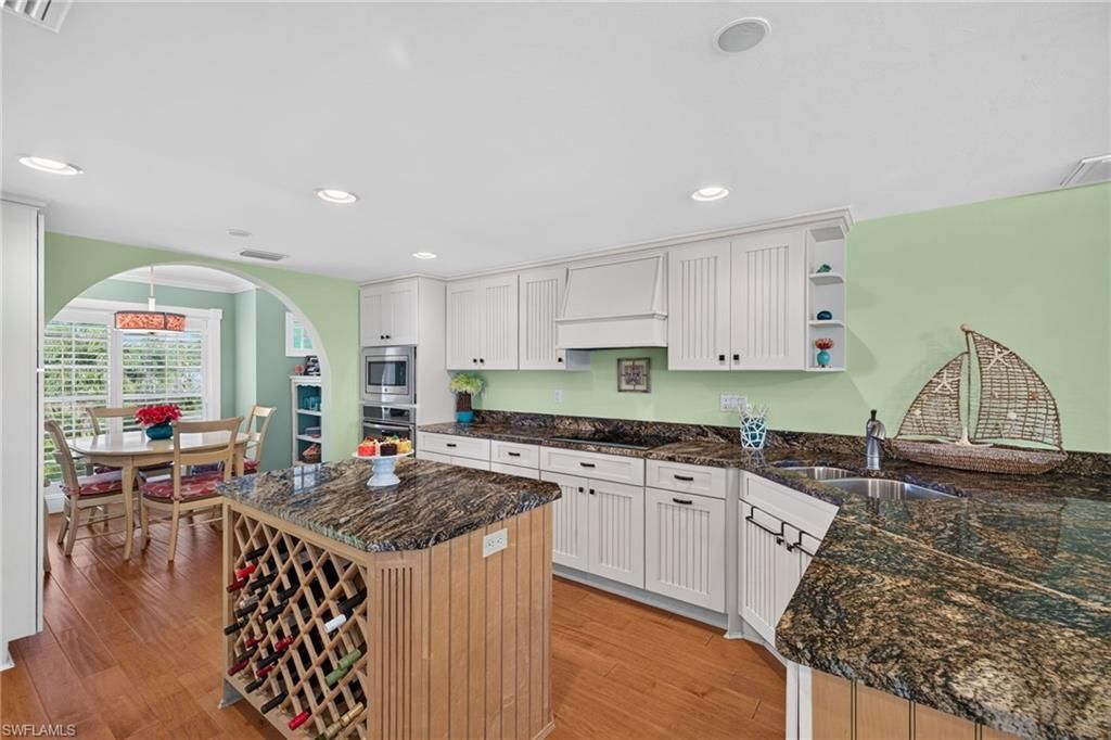 431 Bella Vista Way E, Sanibel, FL 33957 Photo