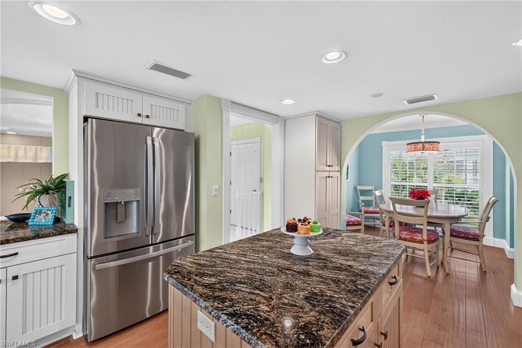 431 Bella Vista Way E, Sanibel, FL 33957 Photo