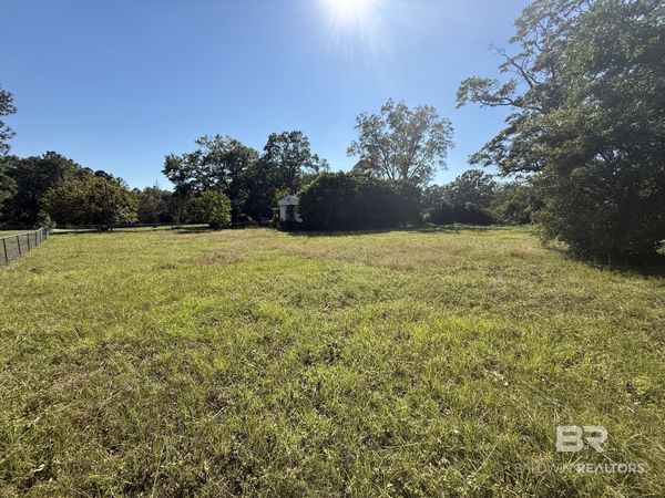 844 Martinville Loop, Atmore, AL 36502