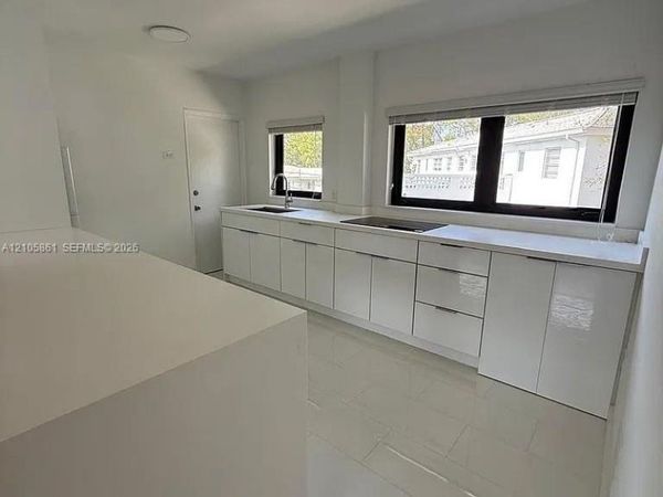 430 Malaga Ave , Unit 2, Coral Gables, FL 33134