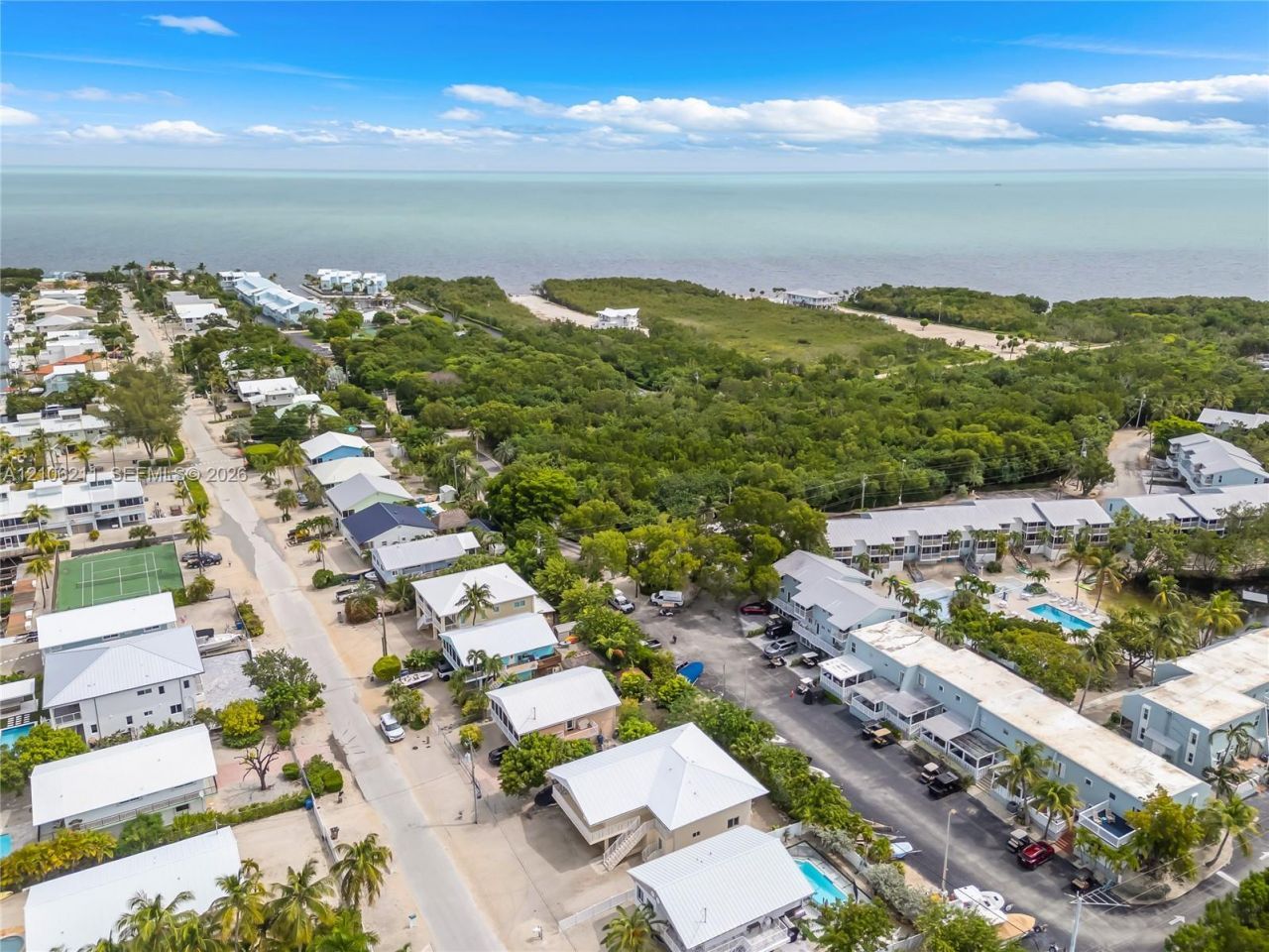 147 S Ocean Shores Dr , Key Largo, FL 33037 Photo