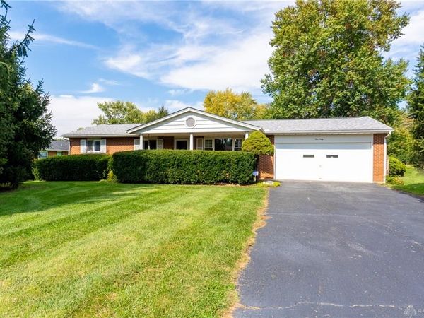 160 Chestnut Avenue, Carlisle, OH 45005