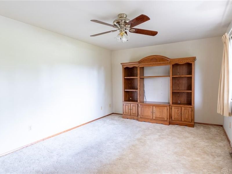 160 Chestnut Avenue, Carlisle, OH 45005 Photo 3