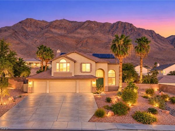 828 Temple View Drive, Las Vegas, NV 89110