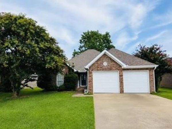 944 Neil Sain Loop, Marion, AR 72364