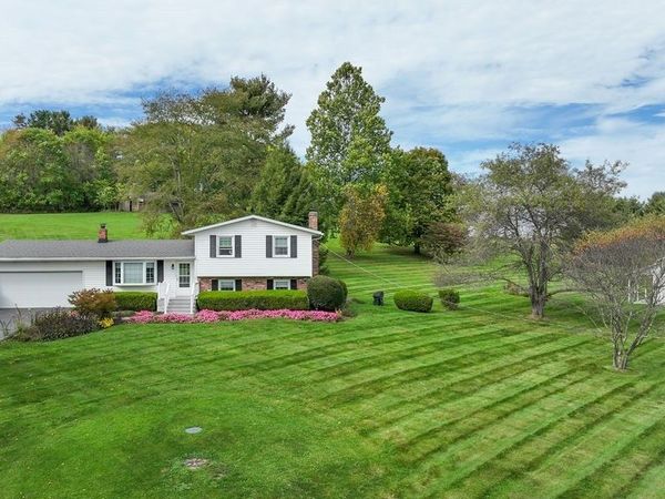 8069 Goodrich Road SW, Navarre, OH 44662