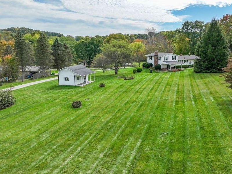 8069 Goodrich Road SW, Navarre, OH 44662 Photo 5